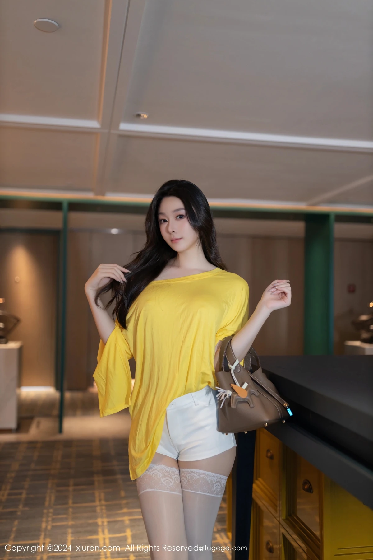 [秀人网] 2024.08.15 No.9019 小逗逗#[83P]-1