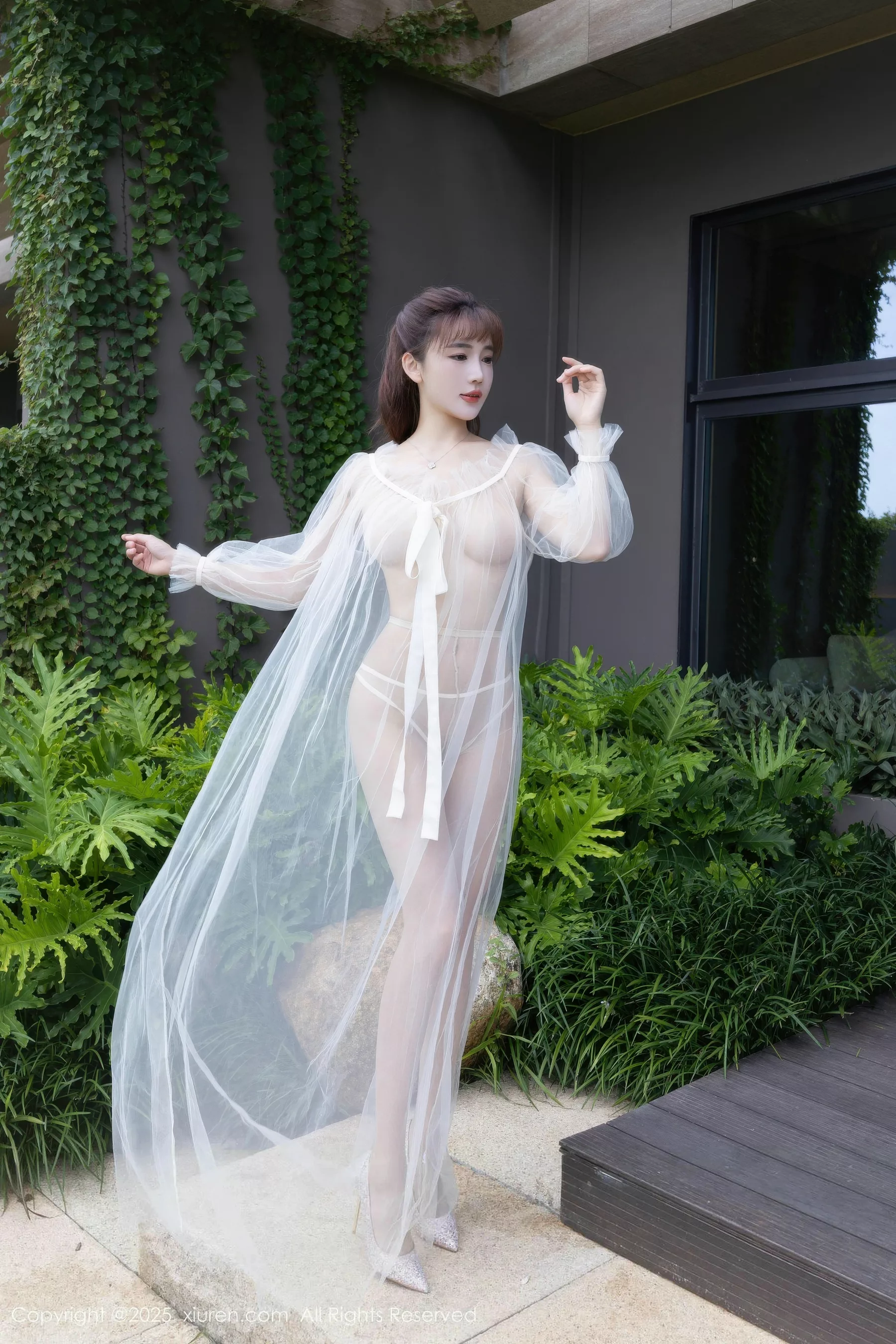 [秀人网] 2025.10.23 No.10903 陆萱萱#[70P]-1