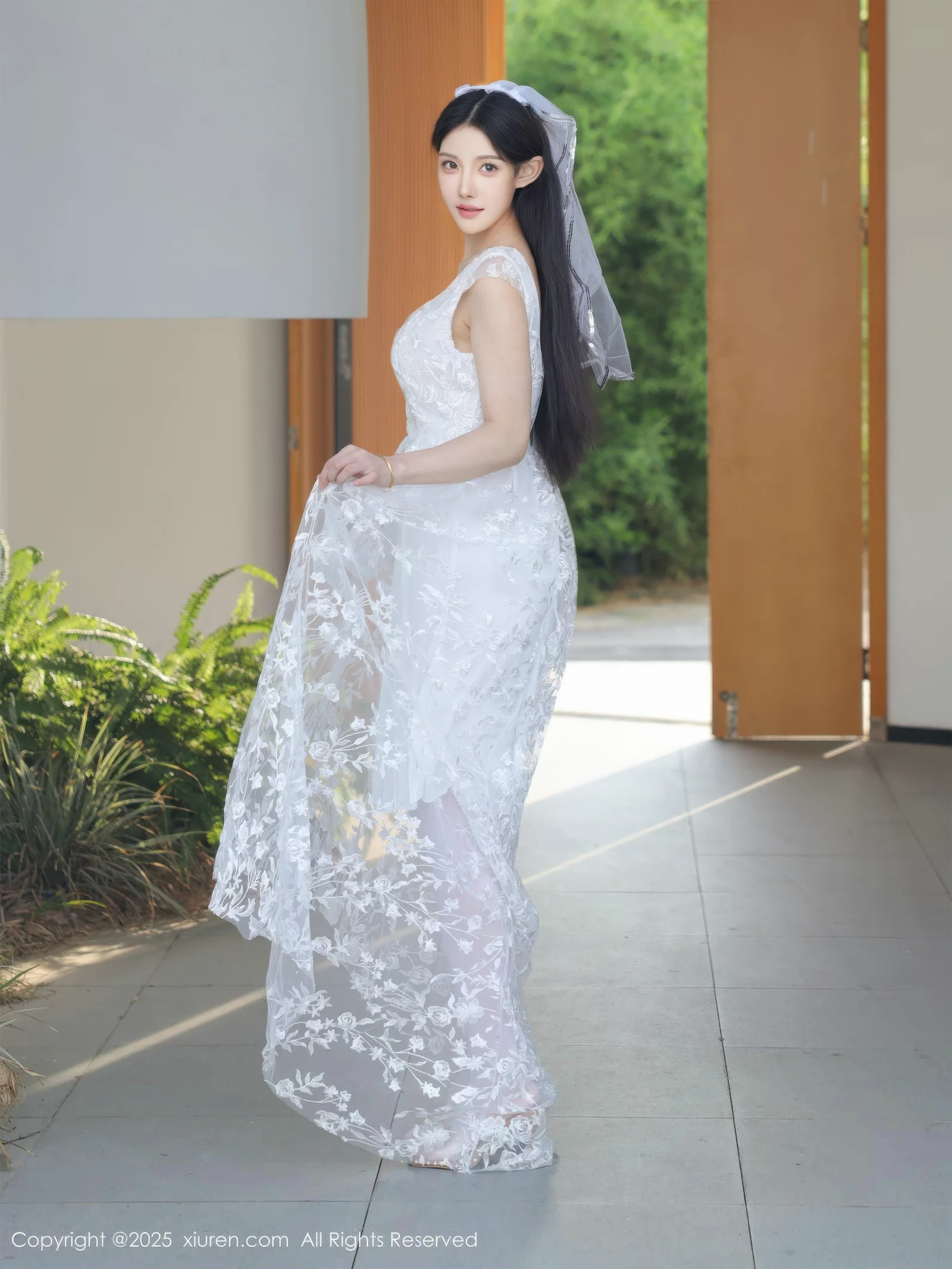 [秀人网] 2025.08.18 No.10661 梨霜儿#[82P]-1