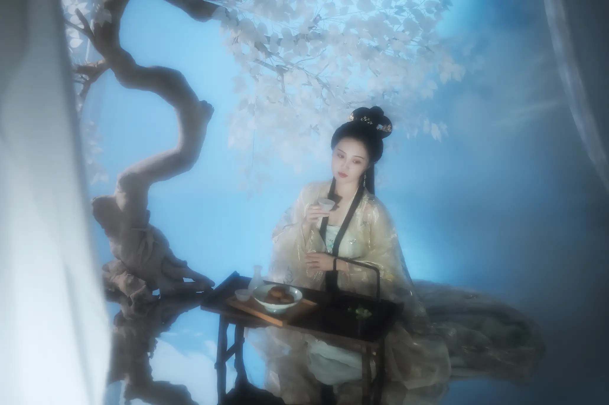 [艺图语] 2022.05.27 Vol.0998 – 广寒宫 鱿鱼阿姨#[25P]-1