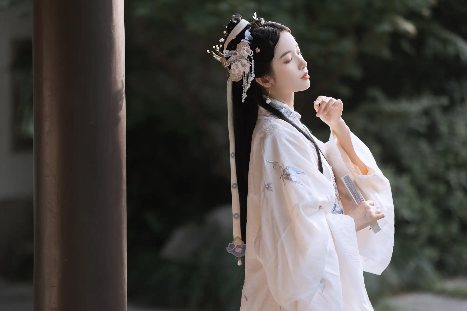 [艺图语] 2022.11.20 Vol.2480 – 梨园故梦 一只阿梦崽#[33P]-9